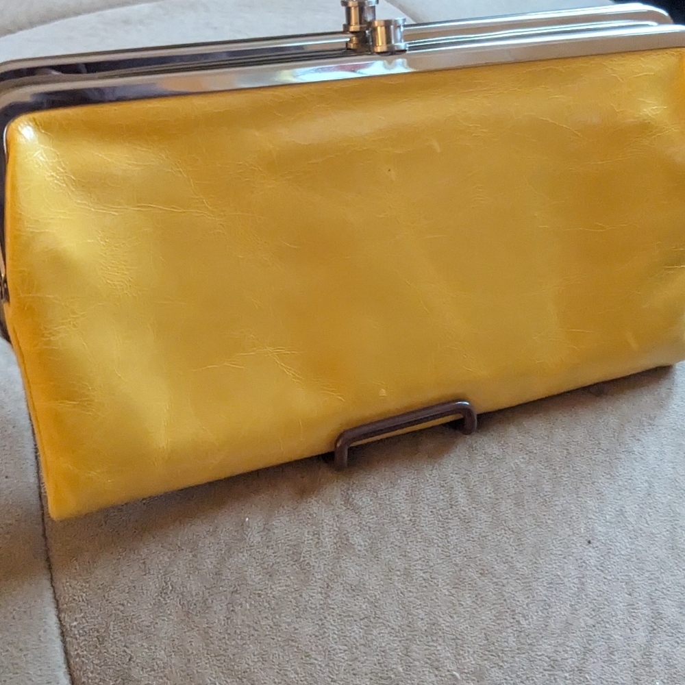 Large Hobo Clutch